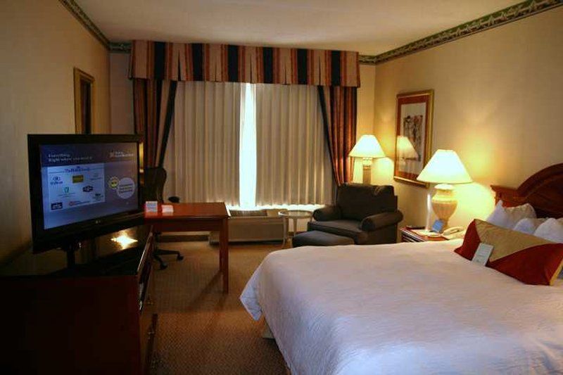 Hilton Garden Inn Secaucus/Meadowlands Exterior foto